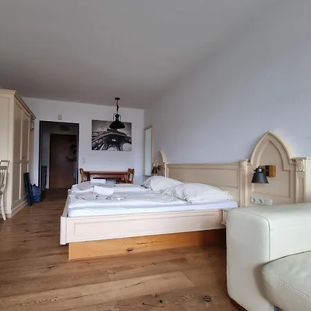 Steinbock Apartman *