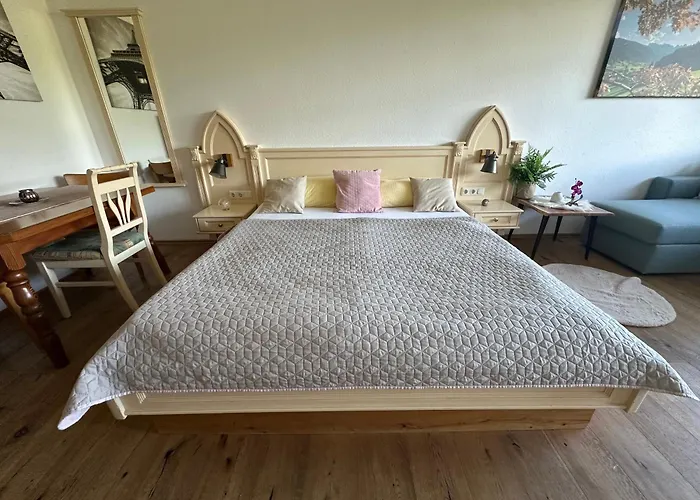 Steinbock Apartament *